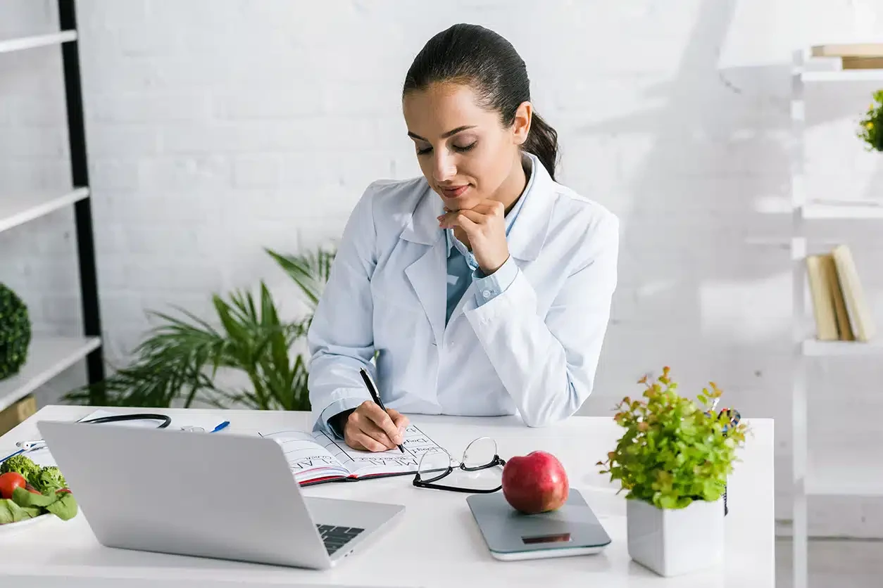 El educador sanitario: conócelo a fondo