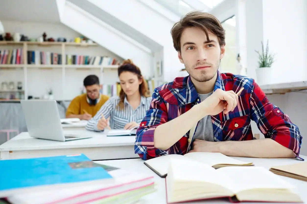 Pruebas Libres FP en Andalucía 2023