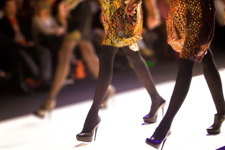 como-organizar-desfile-moda