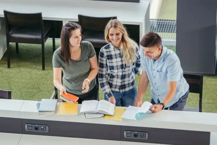 becas-centros-privados-fp