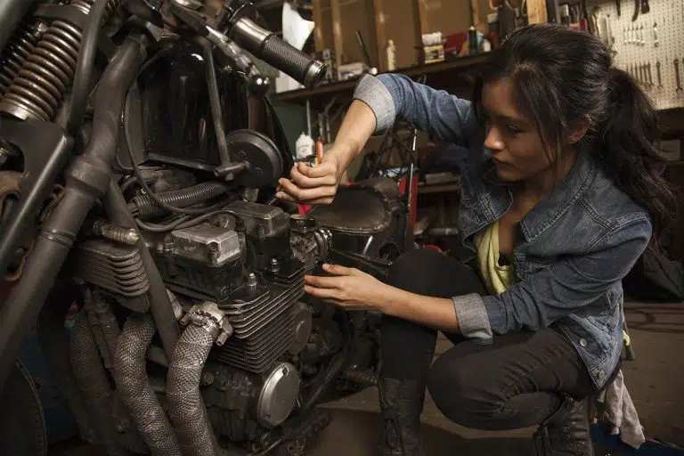 Mecánico de motos: ¿cuáles son sus funciones?
